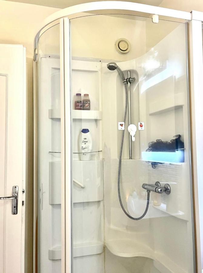 Le Bon Emplacement Apartman Argenteuil Kültér fotó